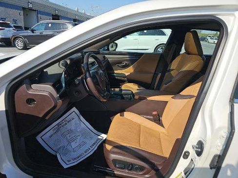 Used 2020 Lexus ES 350 w/ Premium Package image 3