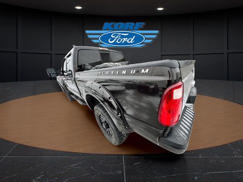 Used 2014 Ford F350 Platinum image 4