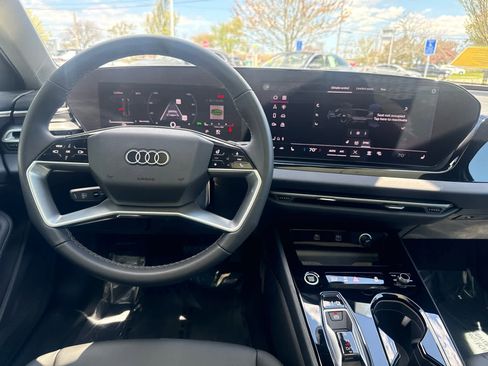 Used 2025 Audi A5 2.0T Premium w/ Convenience Package AWD/4WD image 19