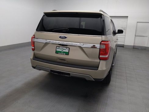 Used 2018 Ford Expedition XLT w/ Equipment Group 202A RWD image 7