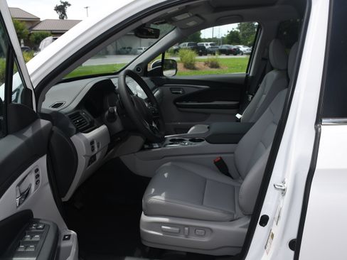 New 2026 Honda Ridgeline RTL image 3