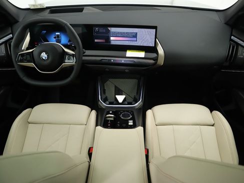 Used 2025 BMW X3 xDrive30i w/ Premium Package AWD/4WD image 14