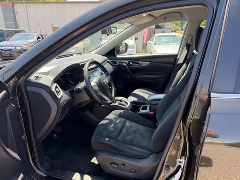 Used 2016 Nissan Rogue SV AWD/4WD image 11