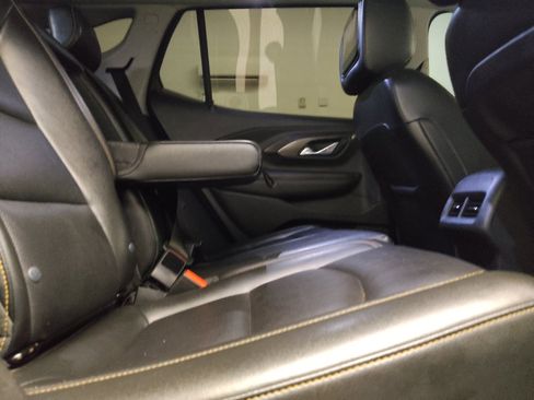 Used 2019 GMC Terrain SLT w/ Preferred Package FWD image 19