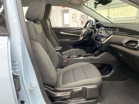 Used 2023 Chevrolet Bolt EUV LT image 19