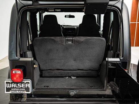 Used 2003 Jeep Wrangler Rubicon AWD/4WD image 18