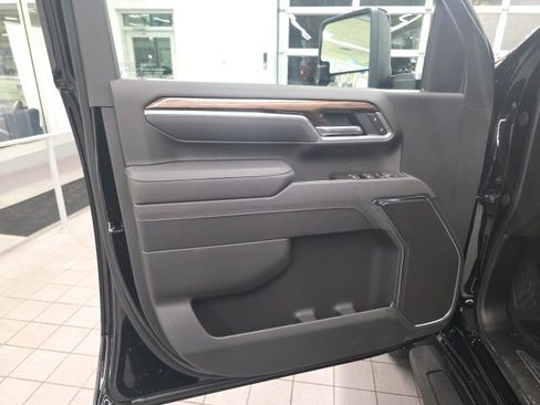 New 2026 Chevrolet Silverado 2500 LT w/ Trail Boss Package image 16