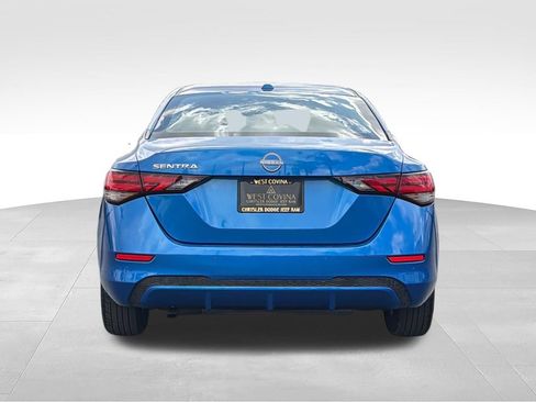 Used 2025 Nissan Sentra SV FWD image 6
