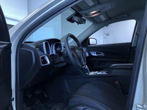 Used 2015 Chevrolet Equinox LS image 11