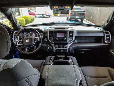 Used 2022 RAM 1500 Big Horn image 2