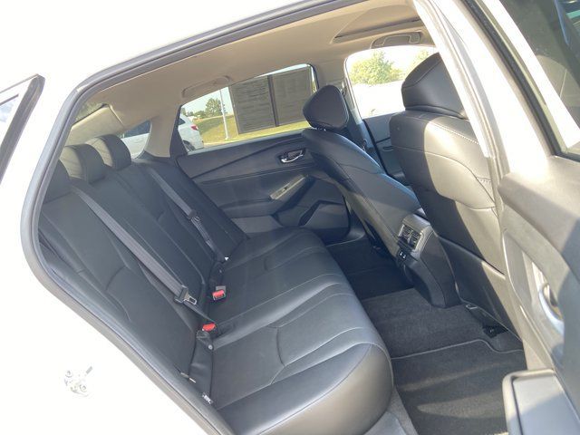 Used 2025 Honda Accord EX-L image 14
