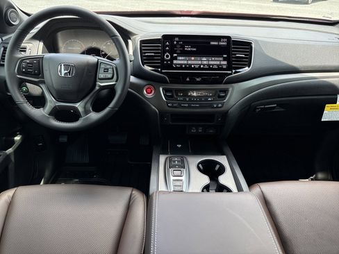 Used 2025 Honda Ridgeline RTL image 3