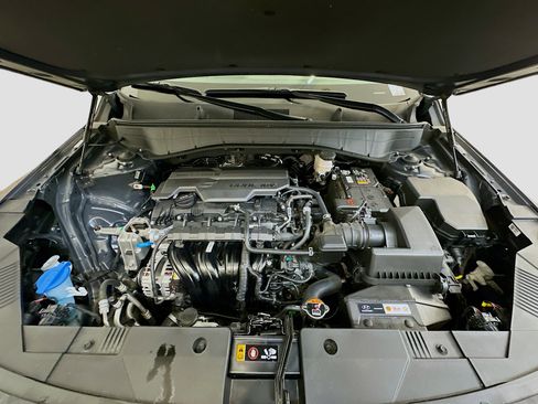 Used 2025 Hyundai Kona SEL image 34