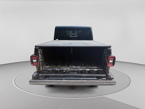 Used 2021 Jeep Gladiator Overland AWD/4WD image 32