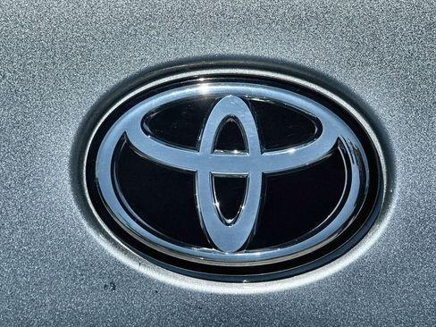 Used 2022 Toyota GR86 Premium RWD image 35
