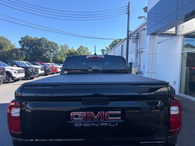 Used 2023 GMC Canyon Denali AWD/4WD image 5