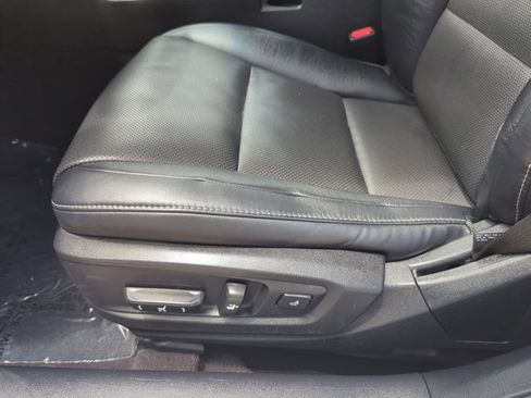 Used 2016 Lexus ES 350 w/ Premium Package w/Wood Trim FWD image 13