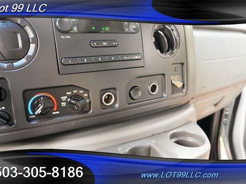 Used 2009 Ford E-250 and Econoline 250 Extended RWD image 25