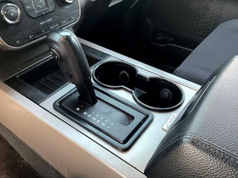 Used 2017 Ford Expedition XLT image 15