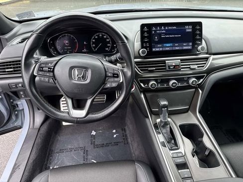Used 2022 Honda Accord Sport image 17