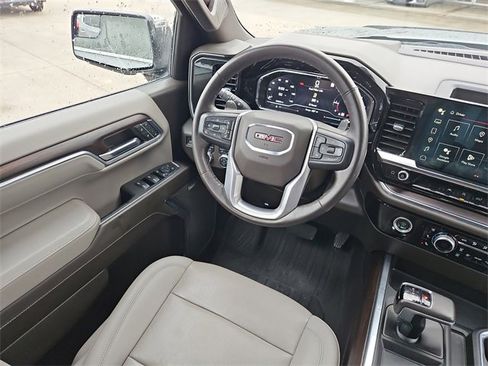 Used 2023 GMC Sierra 1500 SLT w/ SLT Premium Package image 9