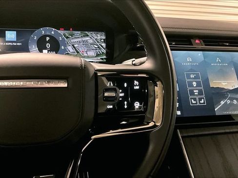 Certified 2026 Land Rover Range Rover Velar Dynamic SE AWD/4WD image 21