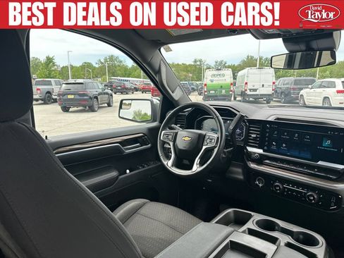 Used 2023 Chevrolet Silverado 1500 LT AWD/4WD image 33