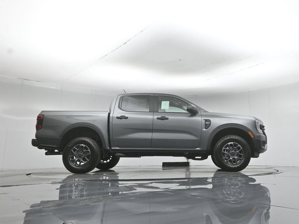 New 2026 Ford Ranger XLT w/ Black Appearance Package AWD/4WD image 44