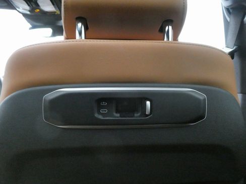 Used 2026 BMW X5 M60i image 66