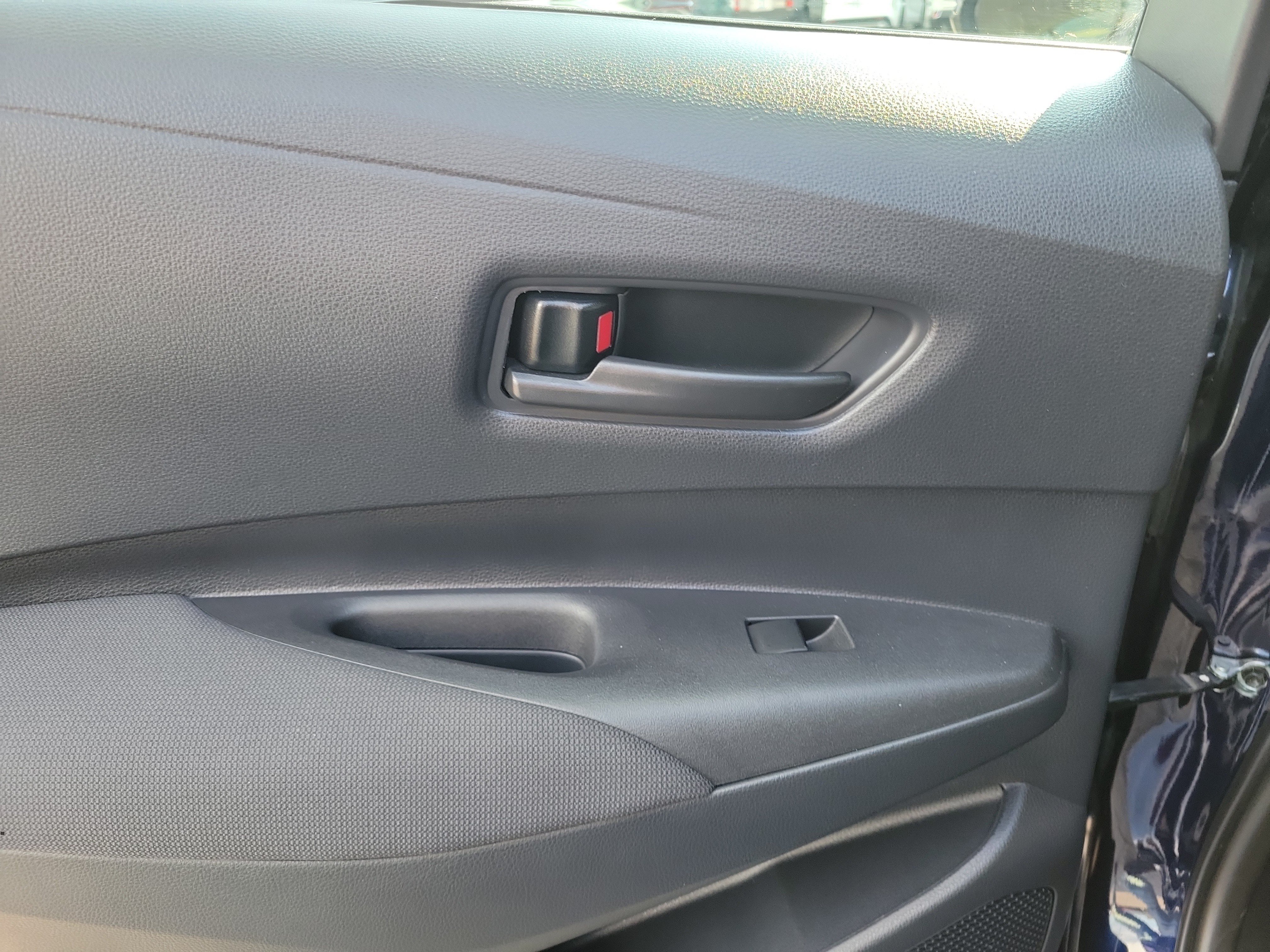 Used 2024 Toyota Corolla LE FWD image 12