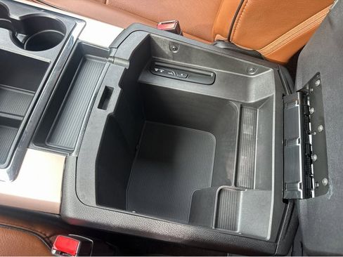 Used 2015 RAM 1500 Laramie Longhorn w/ Convenience Group image 30