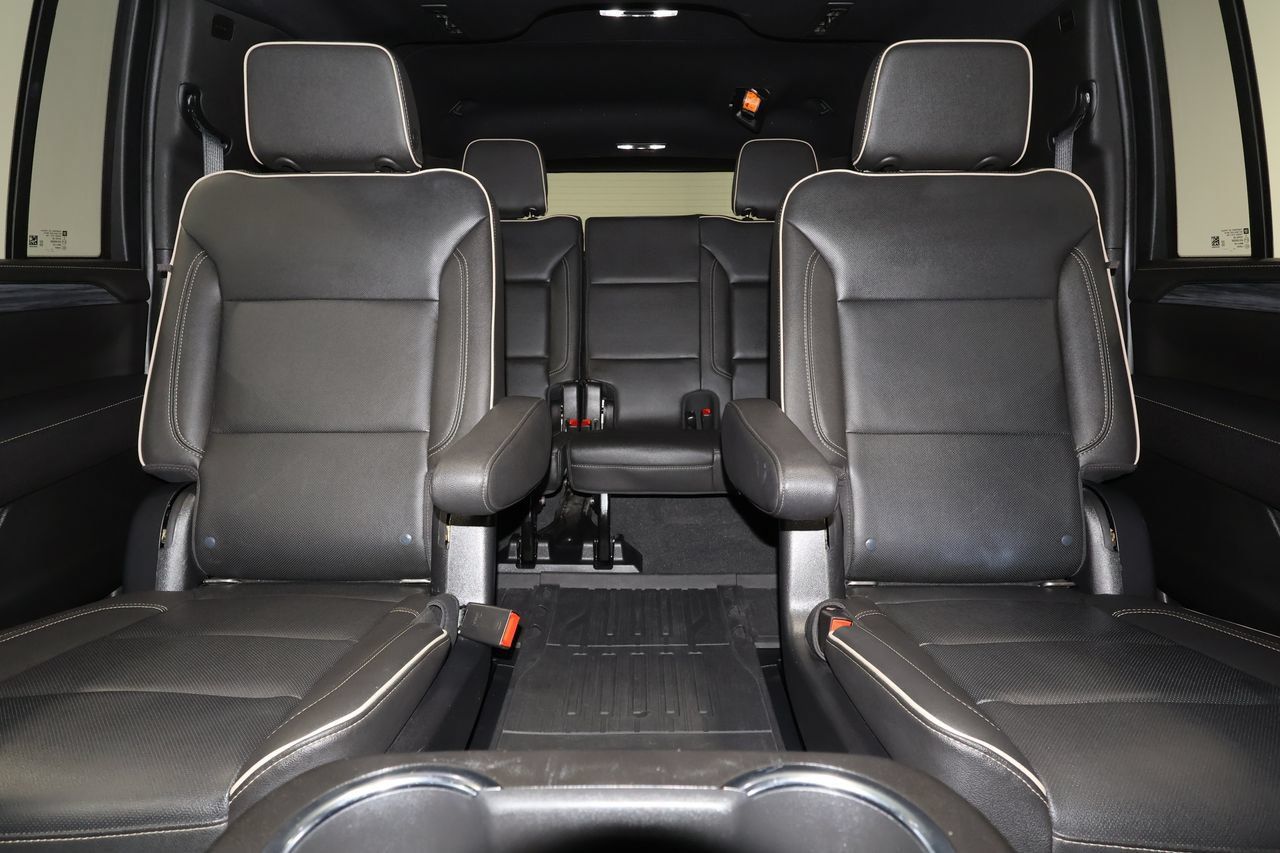 Used 2022 GMC Yukon XL SLT w/ SLT Premium Package AWD/4WD image 33