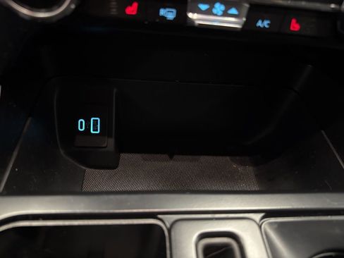 Used 2022 Ford F150 XLT w/ Equipment Group 302A High image 23