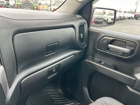 Used 2019 Chevrolet Silverado 1500 Custom Trail Boss image 36