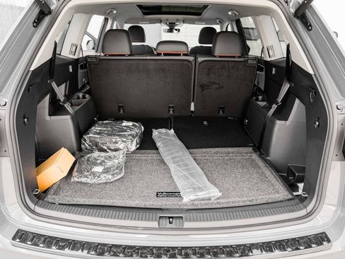 New 2026 Volkswagen Atlas Peak Edition image 40