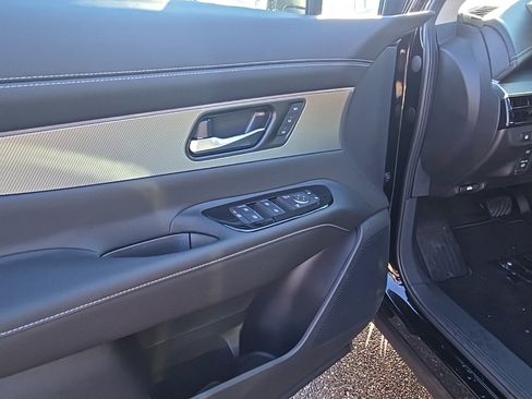 New 2025 Nissan Murano SL image 5