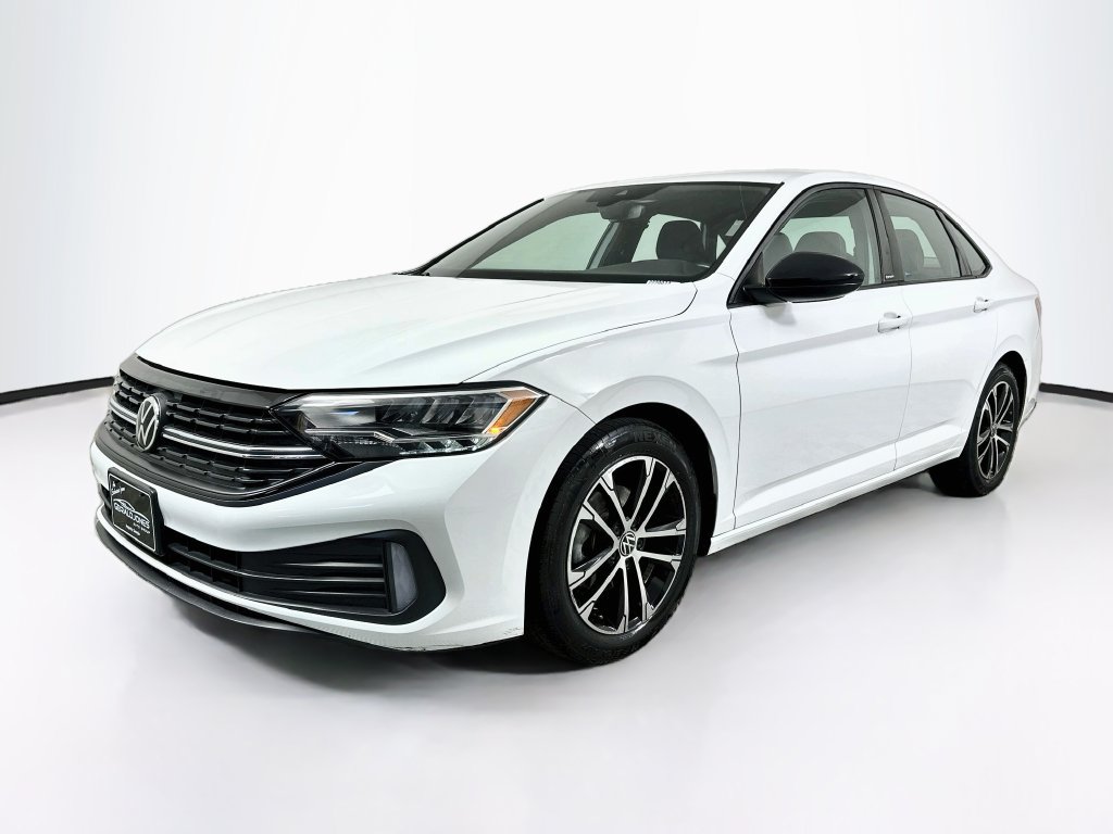 Used 2023 Volkswagen Jetta Sport FWD image 1