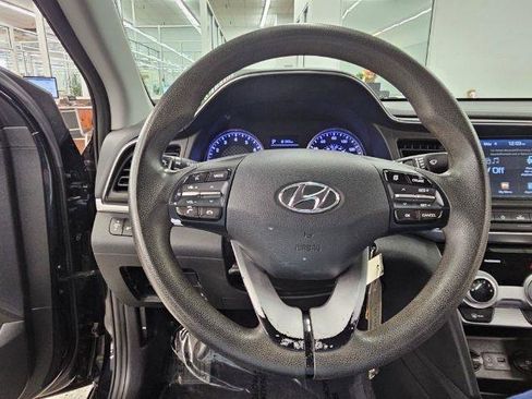 Used 2019 Hyundai Elantra SEL w/ Cargo Package FWD image 10
