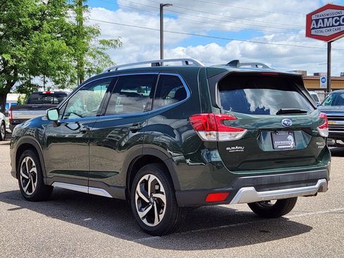 Used 2023 Subaru Forester Touring AWD/4WD image 8