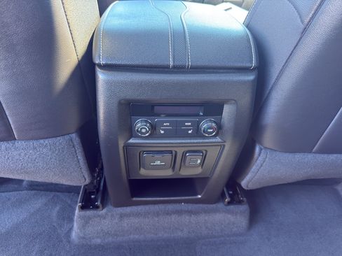 Certified 2023 Chevrolet Traverse Premier AWD/4WD image 33