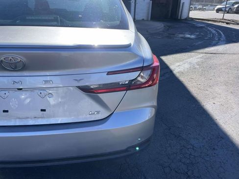 Used 2025 Toyota Camry LE image 18