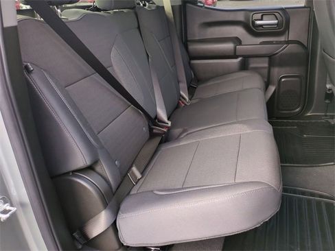 Certified 2025 Chevrolet Silverado 1500 Custom w/ LPO, Dark Essentials Package image 26