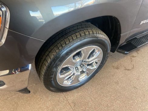 Used 2021 RAM 1500 Big Horn image 5
