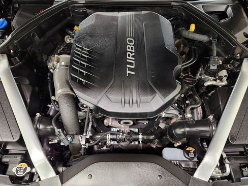 Used 2022 Genesis G70 3.3T image 52
