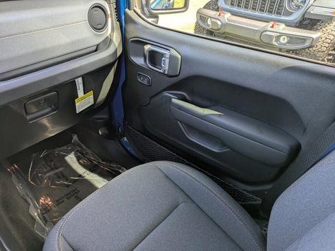 New 2025 Jeep Wrangler Sport S image 15