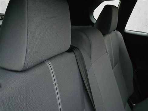 Used 2024 Toyota Corolla Cross SE image 16