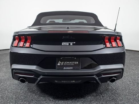 Used 2025 Ford Mustang GT Premium RWD image 59