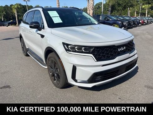 Certified 2023 Kia Sorento SX FWD image 3