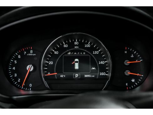 Used 2018 Kia Sorento SX image 16