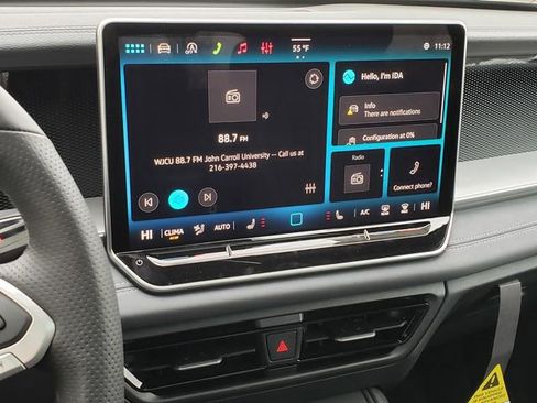 New 2026 Volkswagen Tiguan SE R-Line FWD image 11